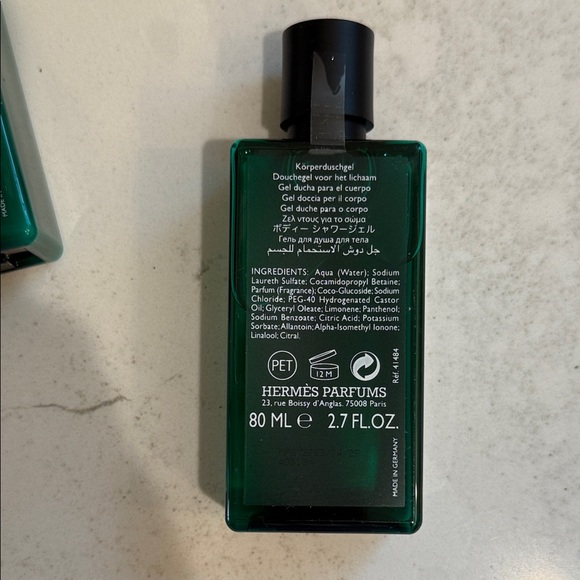 Hermes Paris Eau d'Orange Verte Toiletry Set - Picture 3 of 5